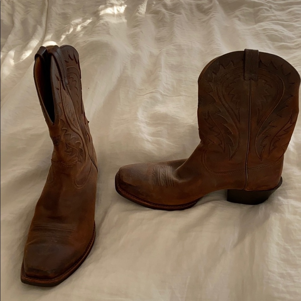 13 - Ariat Cowboy Boots